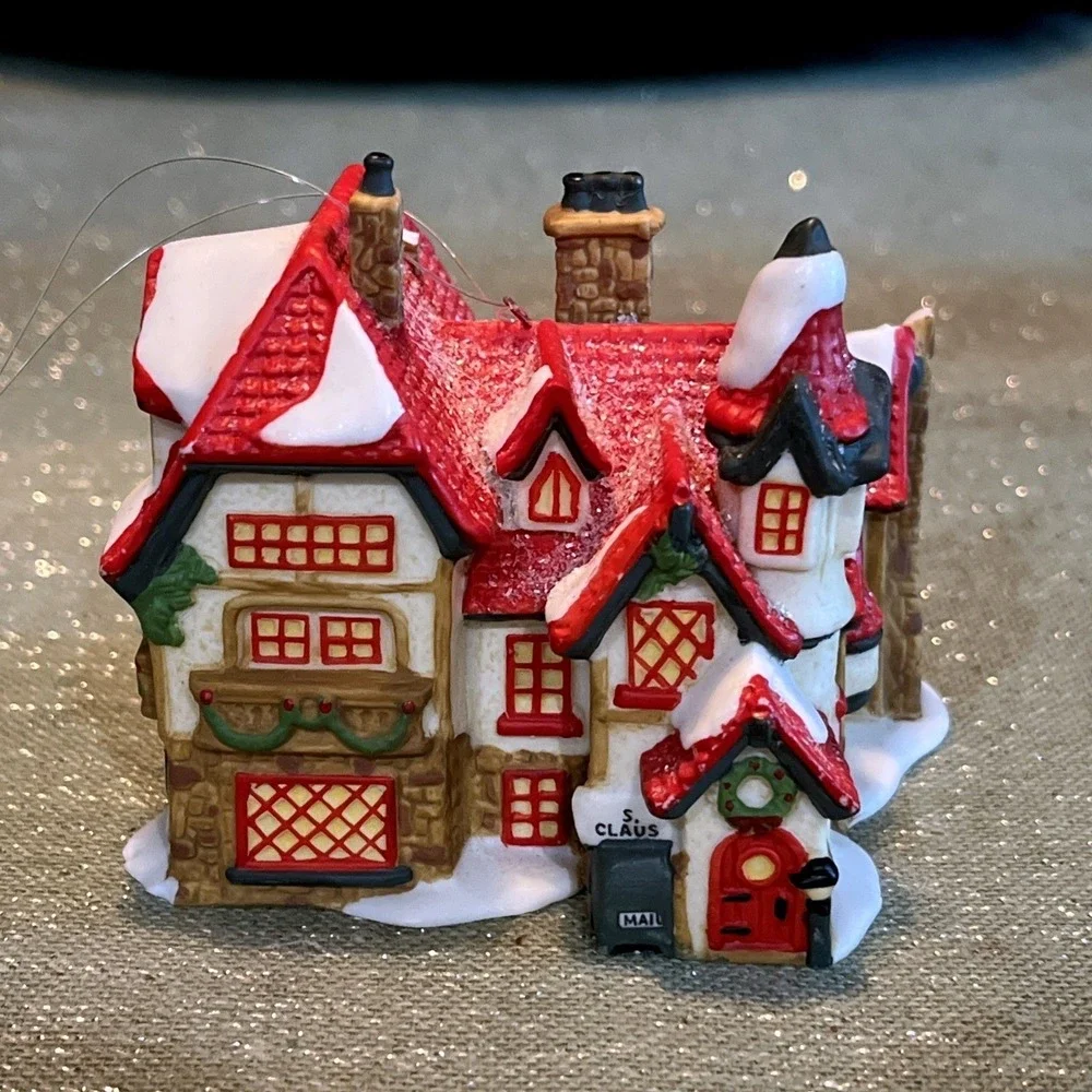 Dept 56 Classic Ornament Series North Pole Santa's Workshop 1990~Retired